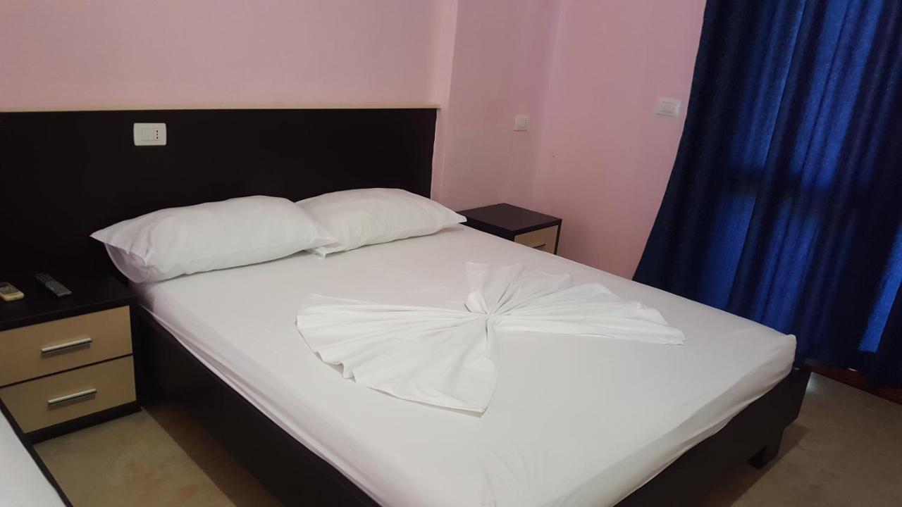 Sunrise Hotel Orikum Zewnętrze zdjęcie